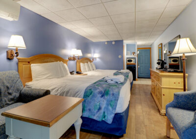 Lafayette's Oceanfront Resort Room 118