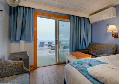 Lafayette's Oceanfront Resort Room 118