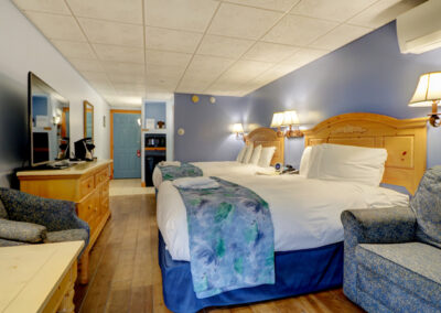 Lafayette's Oceanfront Resort Room 119