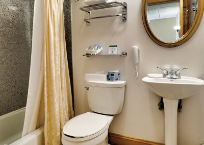 Bath With Shower