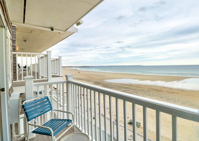Private Deck