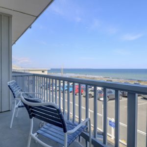 Room 256 Deck