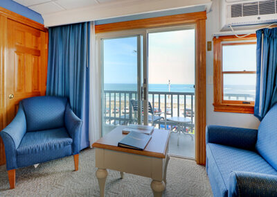 Room 358 Sitting Area