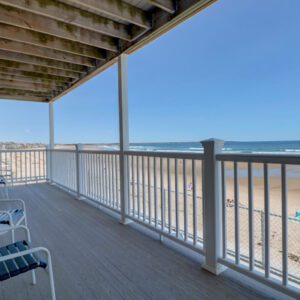 6A Shared Deck