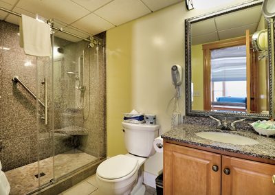 Bath With Shower