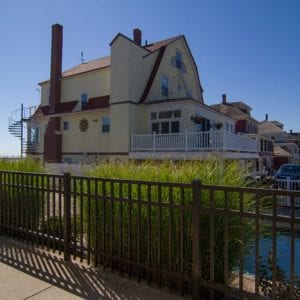 Beachfront Lodge 146