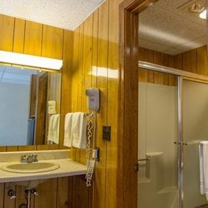 260 Vanity and Bath