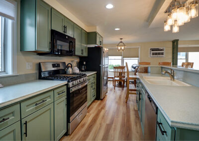 Full Modern Kitchen