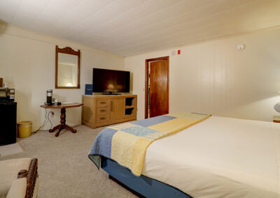 oxcart19bedcorner